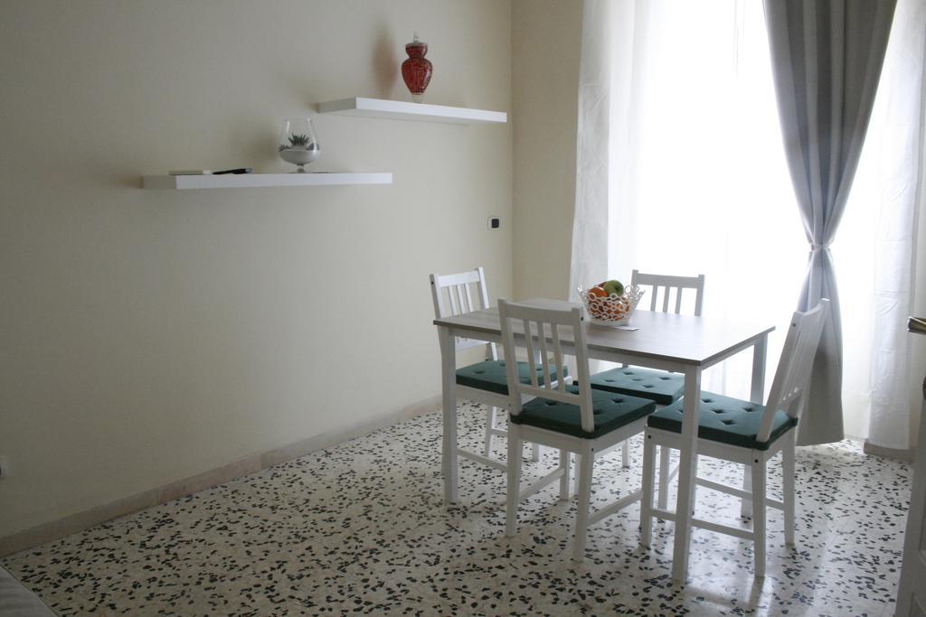 דירות רומא Capital Flat 9/B מראה חיצוני תמונה